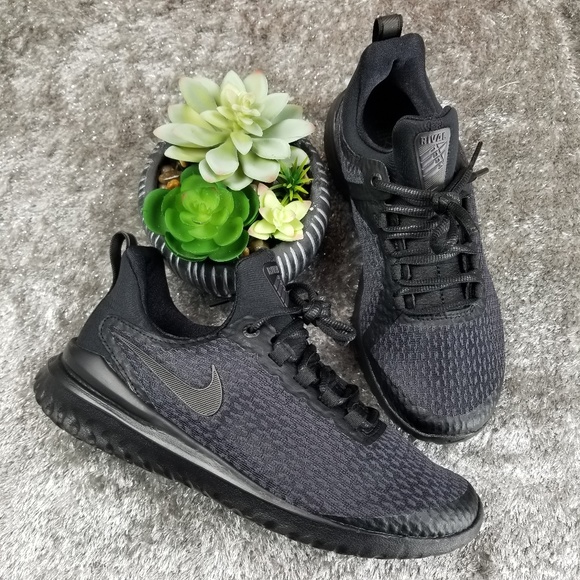 Nike Shoes - Nike Renew Flyknit Sneakers